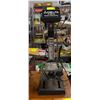 Image 1 : DELTA 10" DRILL PRESS