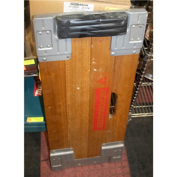 VINTAGE CREEPER