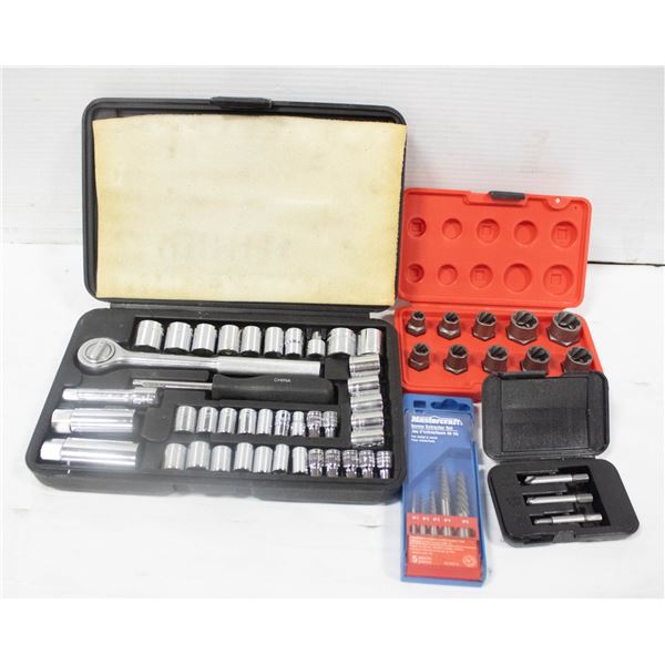 FLAT OF SMALL TOOL KITS