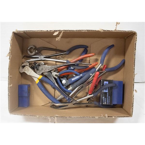 FLAT OF HAND TOOLS