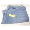 Image 1 : LEVI STRAUSS JEANS WAIST 40