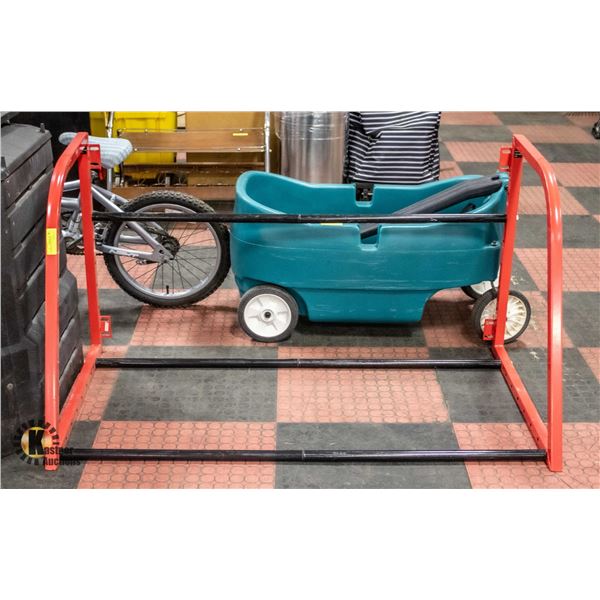 MOTOMASTER TIRE RACK