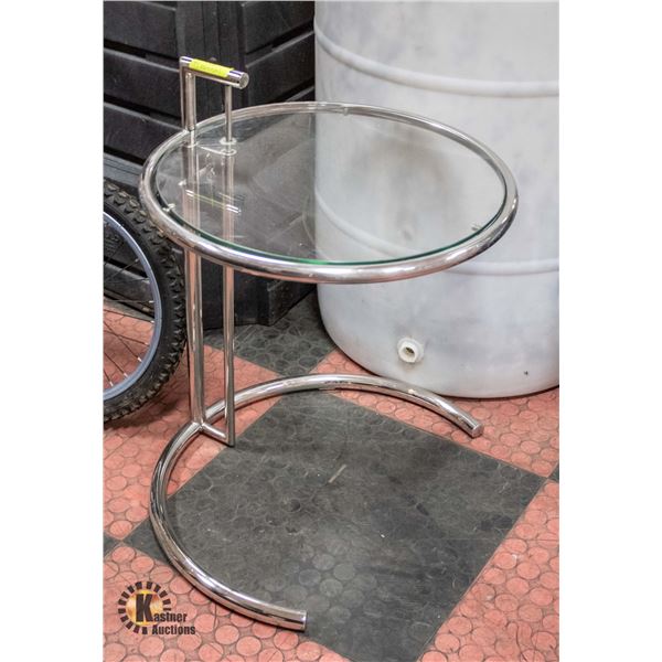 GLASS TOP ROUND TABLE