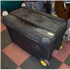 Image 1 : STANLEY 50 GALLON MOBILE TOOL CHEST ON WHEELS