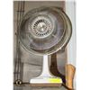 Image 1 : 12" OSCILLATING FAN TESTED WORKS
