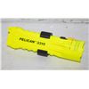 Image 1 : PELICAN 3315 FLASHLIGHT WATERPROOF AND