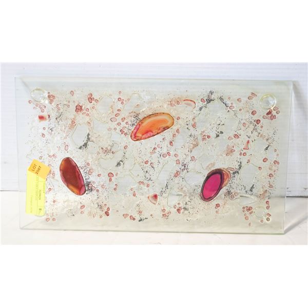 GLASS TABLE DISPLAY