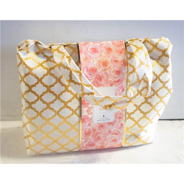NEW SPA LUXETIQUE GIFT SET INCLUDES SHOWER GEL