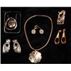 Image 2 : Costume Jewelry: modern style faux gold [180860]