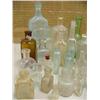 Image 4 : Large lot of patent medicine bottles (194)