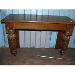 Quarter Sawn oak entry way table with ornately carved legs (2)