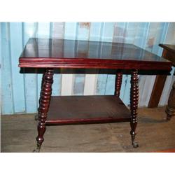 American table with lion's head feet (2)