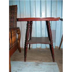 American mahogany lamp table (2)