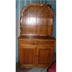 Beautiful Quarter Sawn oak sideboard with plate rack (2)