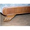 Image 2 : Claw foot American oak fainting couch (2)