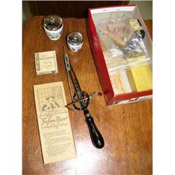 Hook rug machine and pair of covered dishes (189)