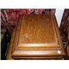 Image 2 : American Quarter Sawn oak table top victrola, made by Pathe Freres photograph company NY (199)