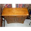Image 2 : American 2 door, 1 drawer maple hall table (199)
