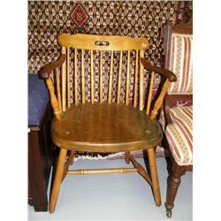 American Cape Cod style arm chair (2)