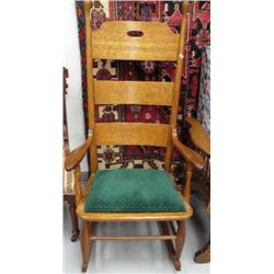 Outstanding American Quarter Sawn oak rocker circa 1910 (2)