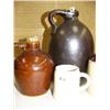 Image 3 : 4 crockery jugs and crockery drinking mug (194)