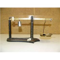 Gold scales with gold (194)