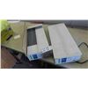 Image 1 : 2 Full Boxes of Bissett Collated #6 x 1-5/8'' Drywall Screws