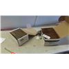 Image 1 : 2 Boxes of Crown 16 Gauge Staples 1 1/2'' C & 2'' C 