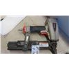 Image 2 : 2 Paslode Air Crown 2'' Staplers Model S200