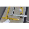 Image 2 : (2) 48'' Drywall Squares, 2 Levels 24'' + 48''