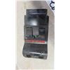 Image 2 : 100 Amp Electrical Breaker