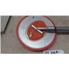 Image 2 : Full Circle Handled Sander