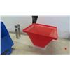 Image 2 : Grout Hopper