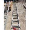 Image 2 : Aluminum 28' Extension Ladder