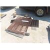 Image 1 : 4 Pieces of Metal Grate - Largest Measures 42'' x 36'' 