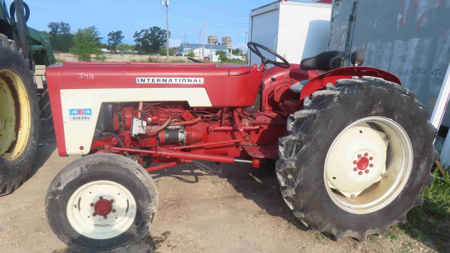 International 434 Diesel Tractor with High Low Range, 3PH, 540 PTO ...