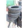 Image 1 : 4 Duron Tires 235/70R16