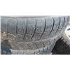 Image 2 : 4 Duron Tires 235/70R16