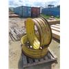 Image 2 : 2 John Deere 38'' Tractor Rims
