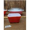 Image 3 : Antique Pyrex Dishes