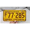 Image 3 : 1967 Centennial Saskatchewan license plate - F 77-285