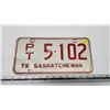 Image 1 : 1975 Saskatchewan license plate - P/T 5-102