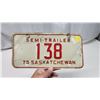 Image 3 : 1975 Semi-Trailer Saskatchewan license plate - 138