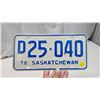 Image 3 : 1976 Saskatchewan license plate - D 24-040