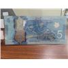 Image 2 : 2013 (issue) canadarm2 and dextre $5 bill-HCB2790572