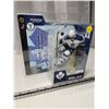 Image 2 : Sealed McFarlane, Owen Nolan Maple Leaf's figurine