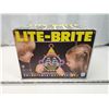Image 2 : Vintage Lite-Brite children's toy - has pieces and unused paper