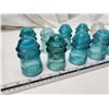 Image 2 : 10 glass insulators - 1 clear & 9 blue