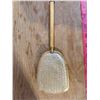 Image 3 : Antique Plated Hair Brush
