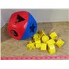 Image 2 : Child's Shape Finder Toy